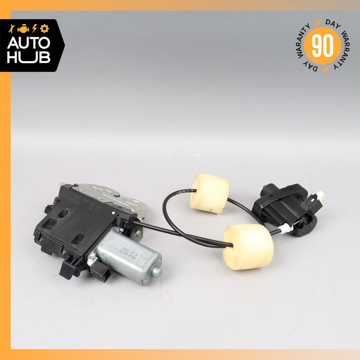 07-14 Mercedes W221 S550 S63 CL550 Rear Trunk Lid Latch Lock Actuator w/Key OEM - photo 5