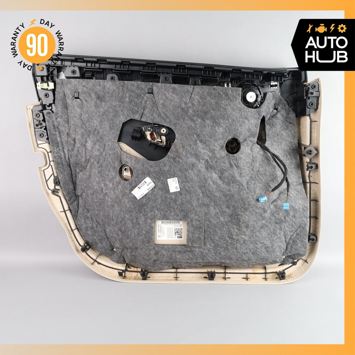 16-23 Mercedes X253 GLC300 GLC300e Front Right Side Interior Door Panel OEM - photo 18