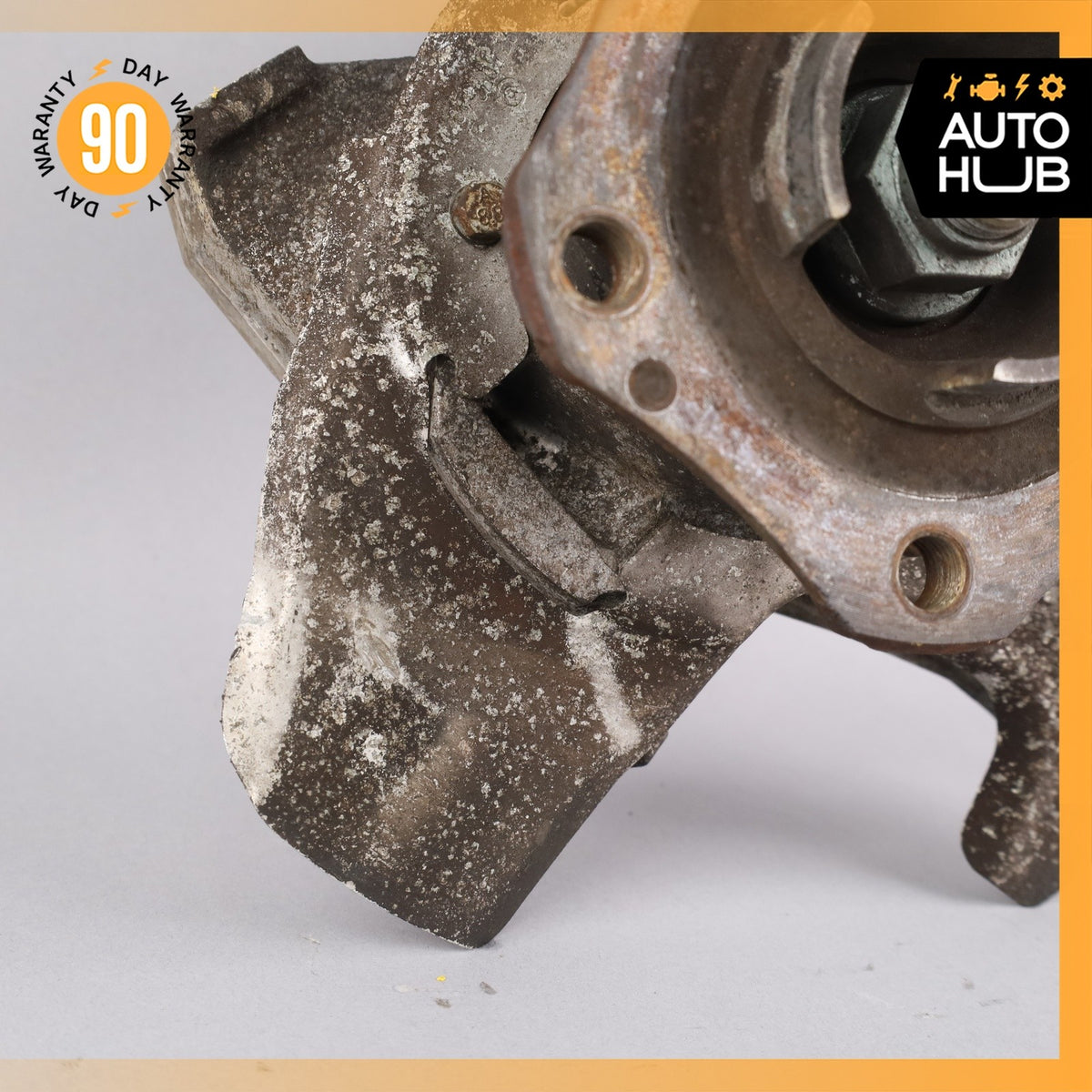 Porsche Boxster 986 Front Right Spindle Knuckle Hub 99634165811 OEM - photo 5