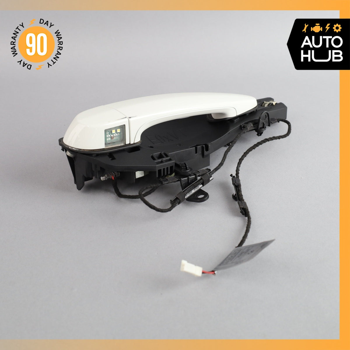 13-15 BMW E84 X1 Rear Right Exterior Door Handle w/ Bracket White OEM - photo 2