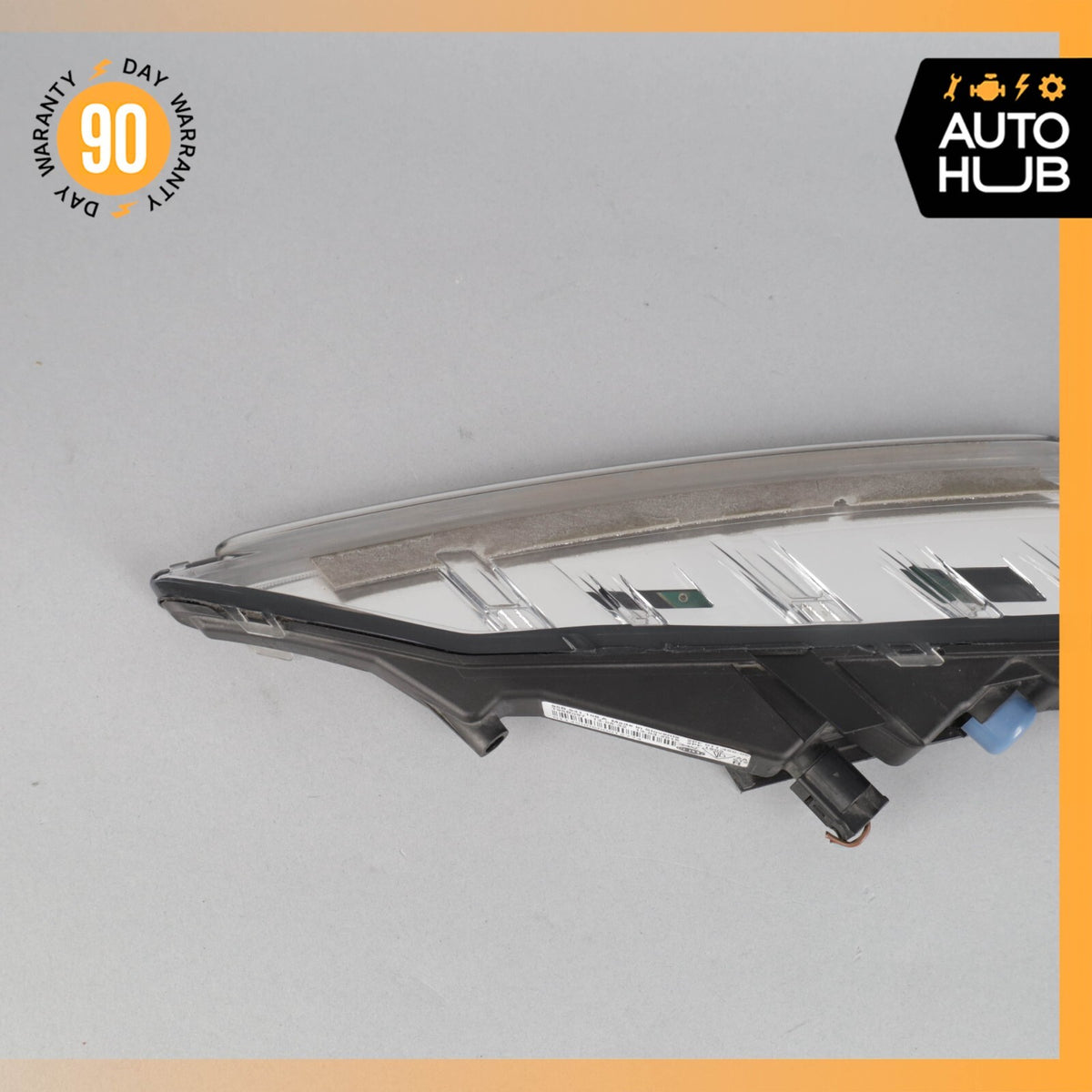 Porsche Macan Turbo 95B Lower Right Side LED Daytime Running Light Fog Lamp OEM - photo 9