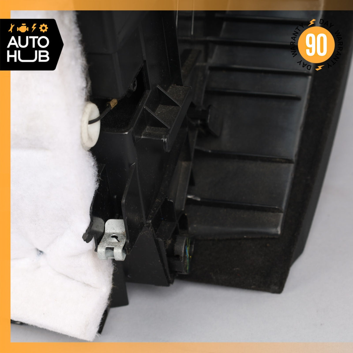 06-13 Mercedes W251 R350 R500 Dashboard Glove Box Storage Compartment Black OEM - photo 13