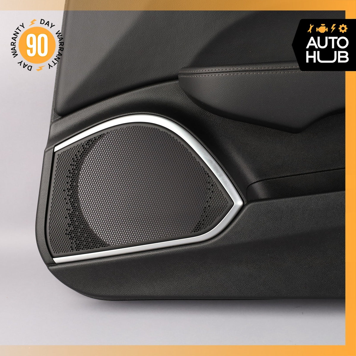 17-24 Alfa Romeo 952 Giulia Front Right Side Interior Door Panel OEM 56k - photo 4