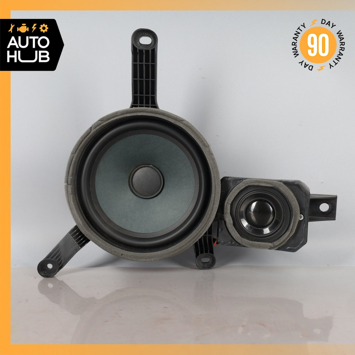 Jaguar X152 F-Type R Rear Right Audio Sound Subwoofer Woofer Speaker OEM 85k - photo 2