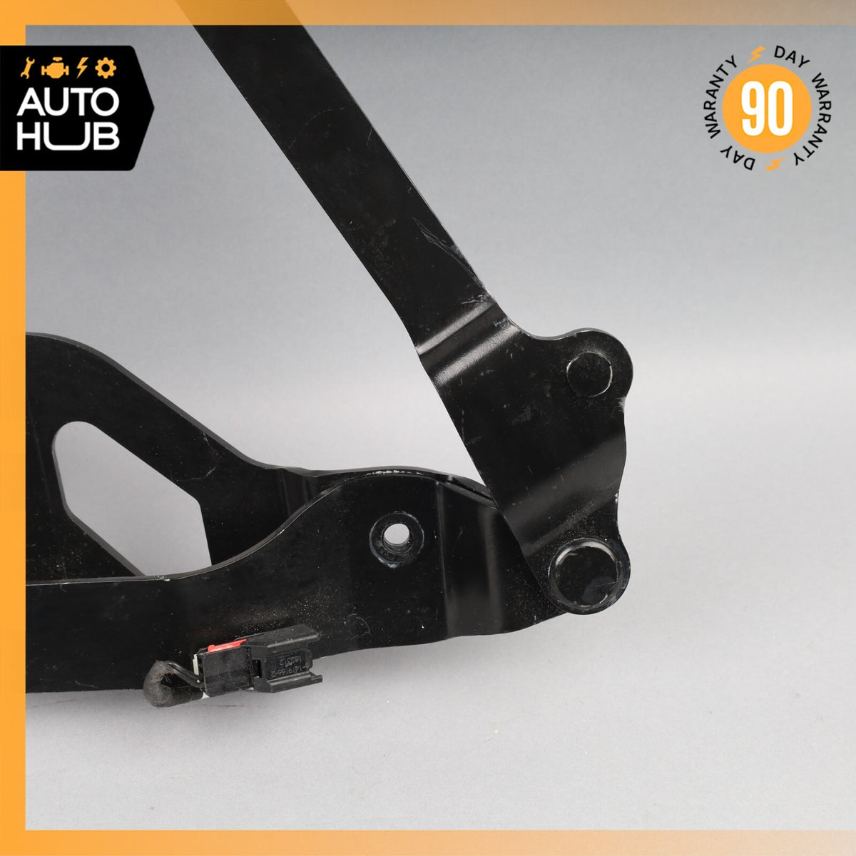Aston Martin DB11 Right Passenger Convertible Decklid Hinge Frame w/ Switch OEM - photo 8