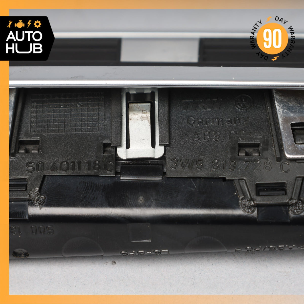 06-13 Bentley Continental Flying Spur Right Side B-Pillar Air Vent Grille OEM - photo 9