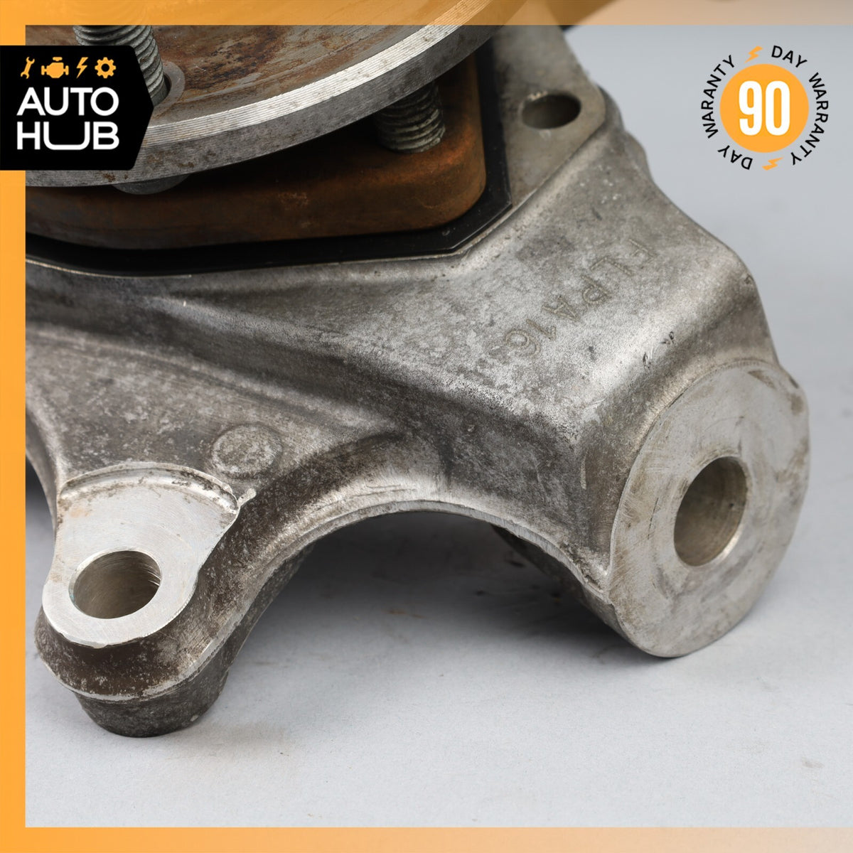 04-13 Cadillac XLR Front Right Passenger Side Spindle Knuckle Hub OEM - photo 4