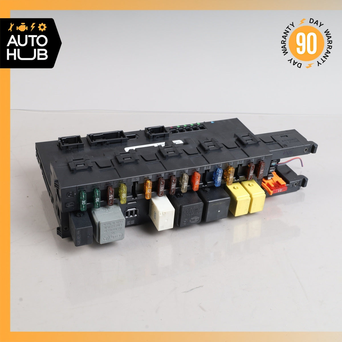 01-09 Mercedes W209 CLK350 CLK550 Rear SAM Module Relay Fuse Box OEM - photo 2
