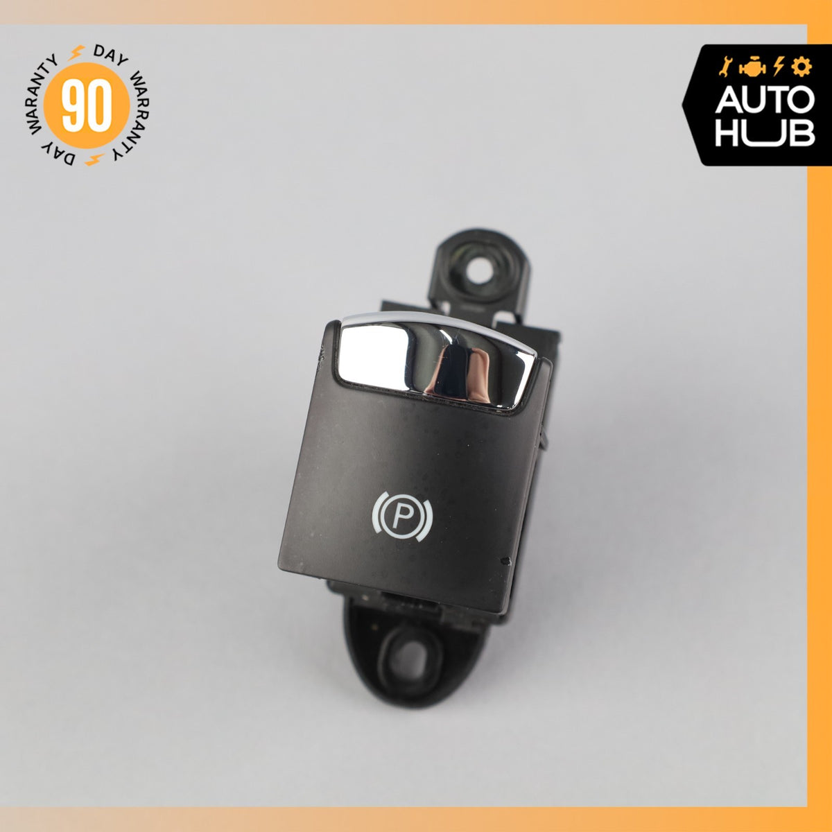 14-17 Maserati Quattroporte Electronic Parking Button Switch 6700150060 OEM - photo 1
