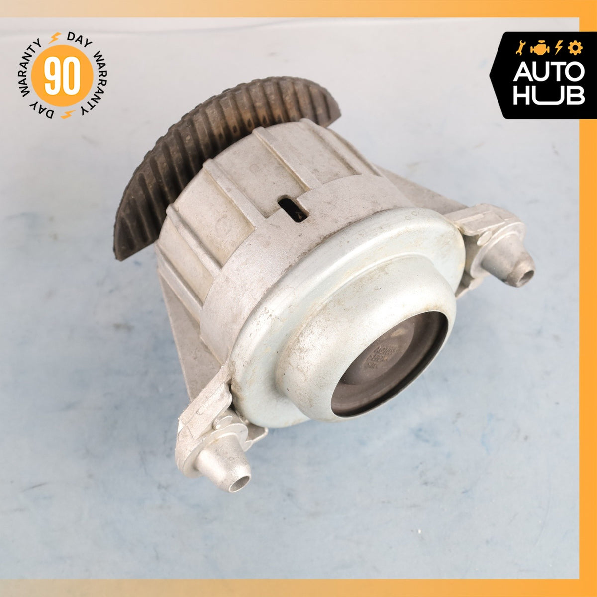 12-14 Mercedes W204 C250 M271 Engine Motor Bracket Mount Left or Right Side OEM - photo 2