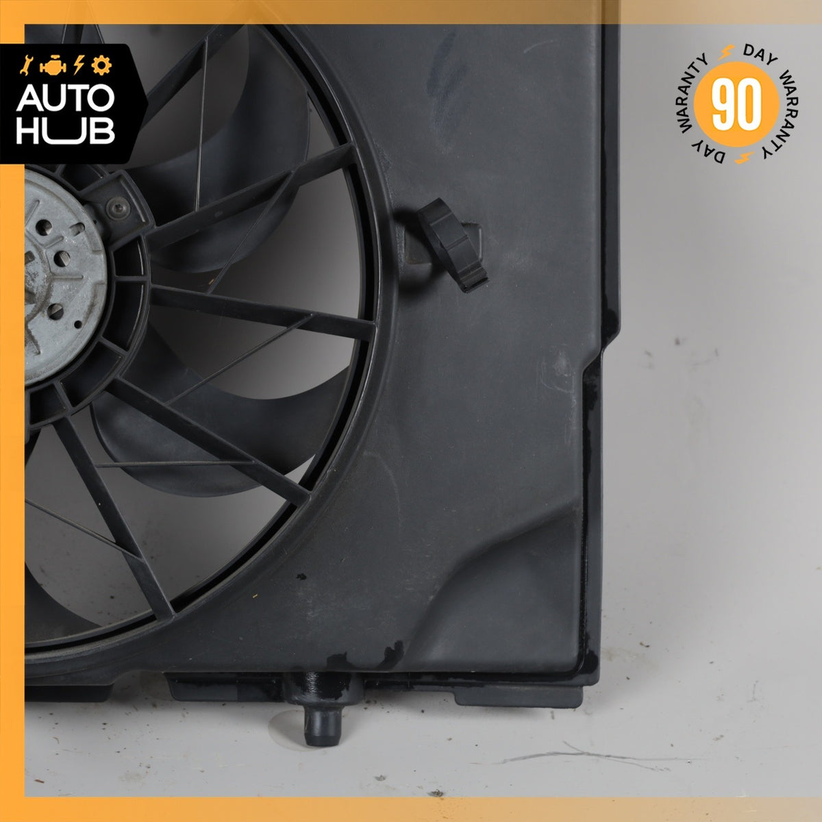 Mercedes R170 SLK230 Engine Motor Cooling Radiator Fan Assembly OEM - photo 5