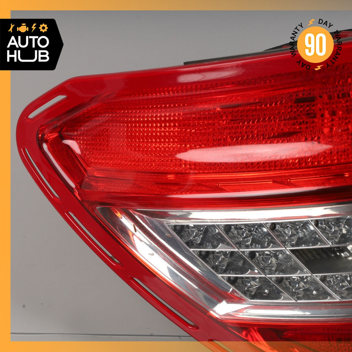 08-11 Mercedes W204 C300 C350 Left LED Tail Light 2048202164 OEM - photo 6