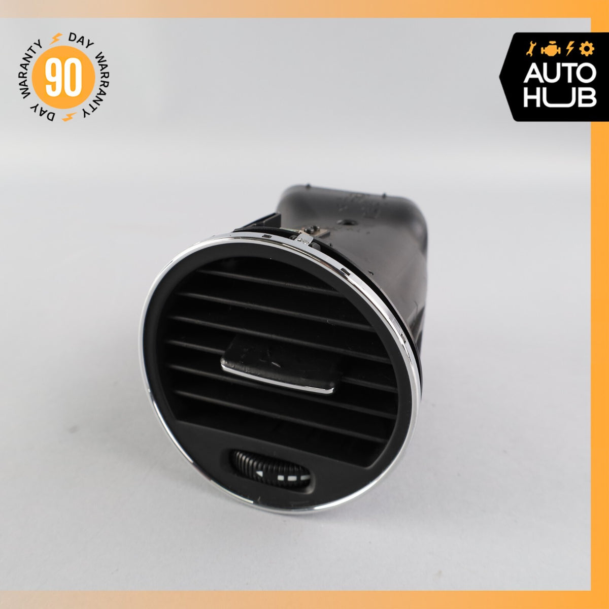 Mercedes W219 CLS550 CLS55 AMG Right Side Dashboard Dash Board Air Vent OEM - photo 1