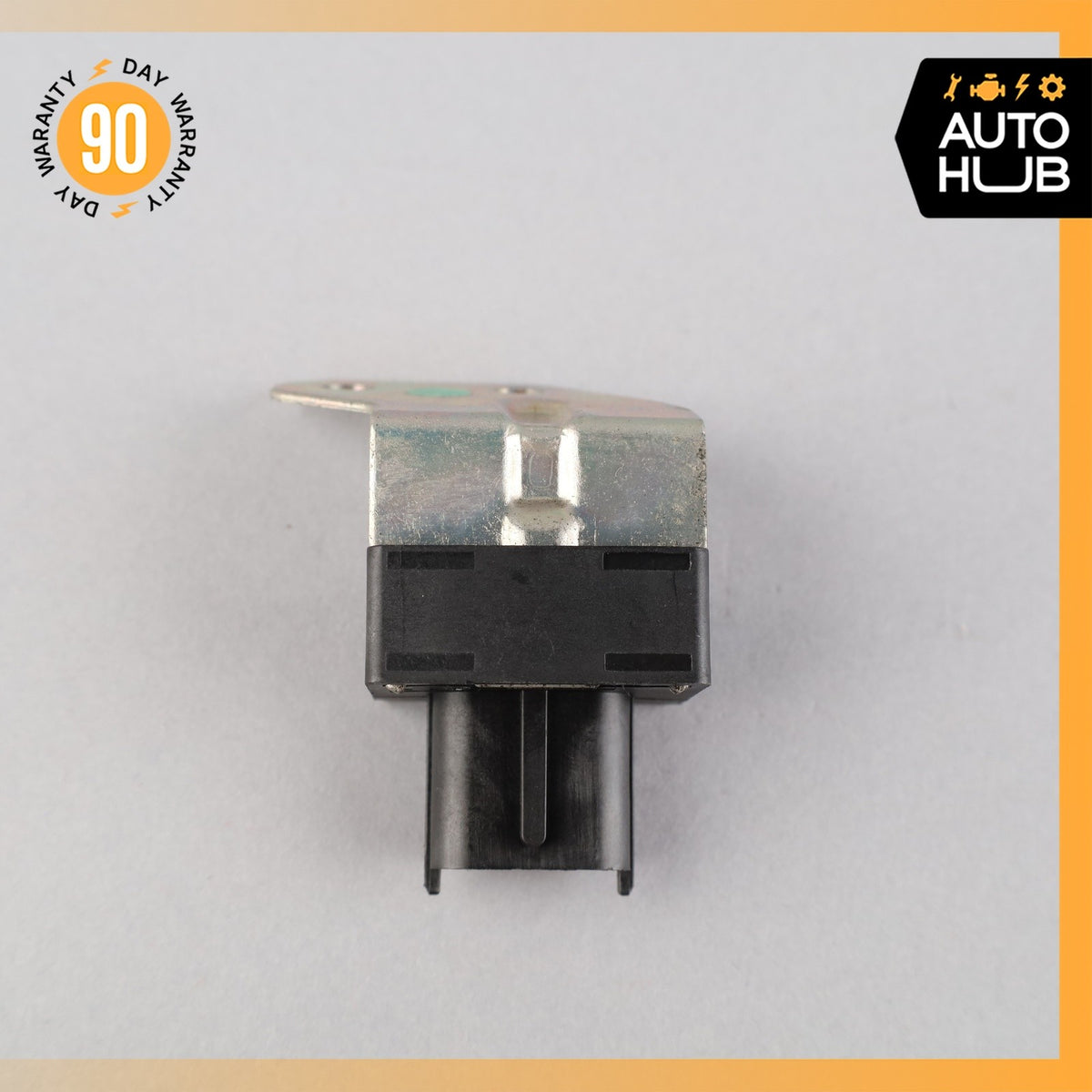 Maserati Quattroporte M156 Front Left Acceleration Sensor 670005817 OEM - photo 7