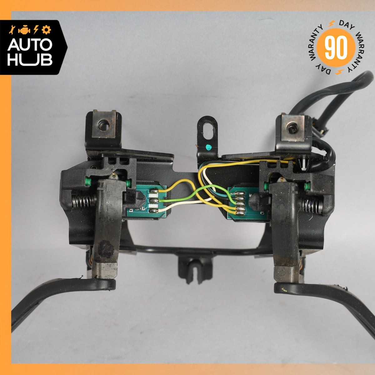 03-19 Maserati GranTurismo M145 Steering Wheel Paddle Shifters Set OEM - photo 12