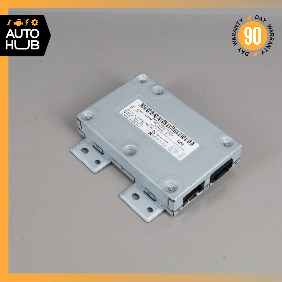 Mercedes W212 E350 S63 AMG SLK350 Communication Interface Module 2049009301 OEM - photo 2
