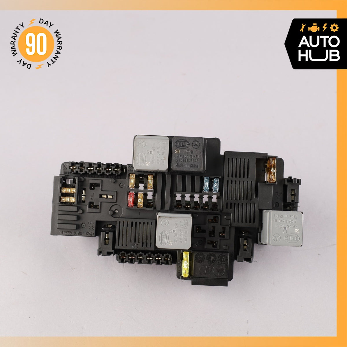 Mercedes W213 E43 AMG E450 Front Engine Fuse Box Relay 2139062202 OEM - photo 3
