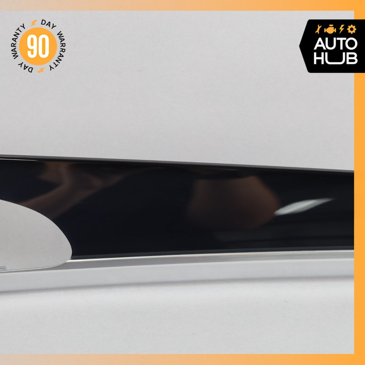 Porsche Panamera 970 Front Right Door Panel Molding w/ Switch Piano Black OEM - photo 4