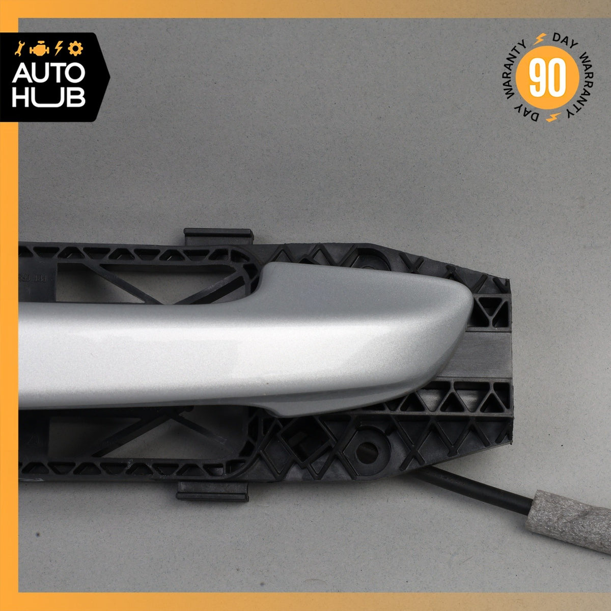 11-18 Porsche Cayenne 958 Front or Rear Right Exterior Door Handle Silver OEM - photo 3