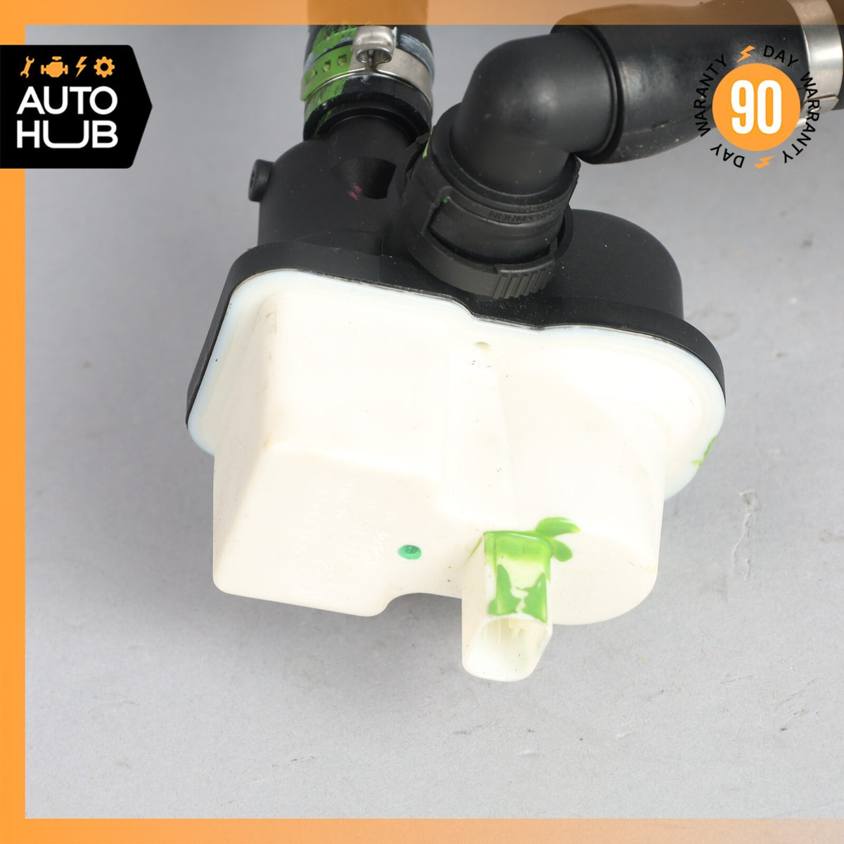 04-13 Maserati Quattroporte M139 Fuel Tank Vapor Emission Reservoir OEM 79k - photo 7
