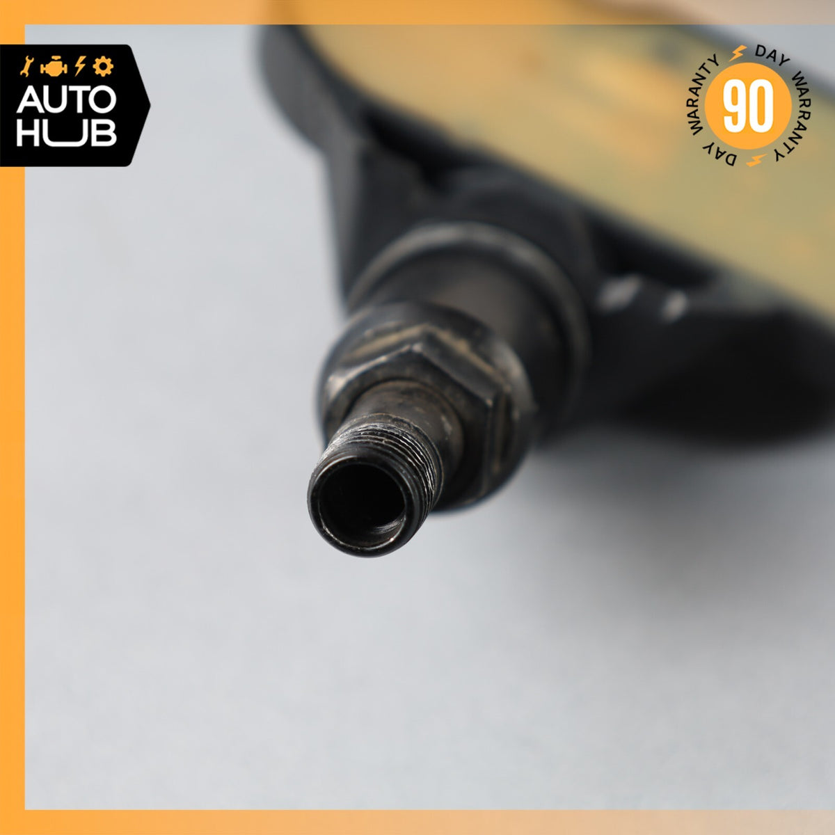 2018 Porsche Panamera 971 4S TPMS Tire Pressure Sensor Set of 2 OEM 6k MILES - photo 9