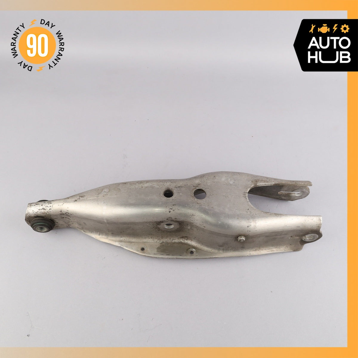 Mercedes R230 SL550 SL550 Rear Left or Right Lower Rearward Control Arm OEM - photo 3