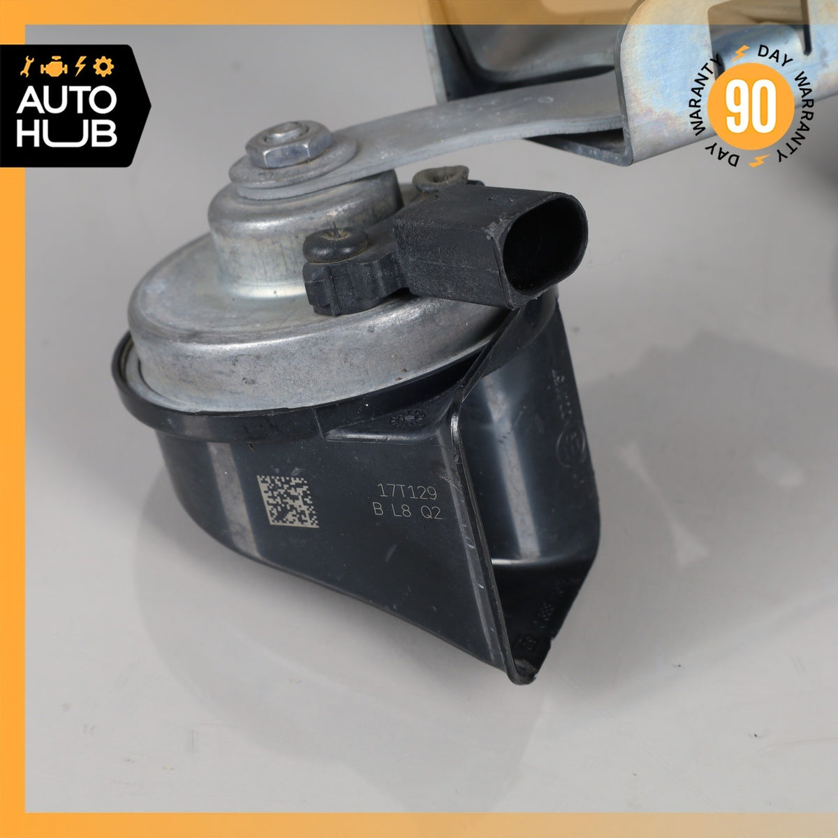 Mercedes W205 C63 AMG Left & Right Side High Tone Note Signal Horn Set OEM - photo 12