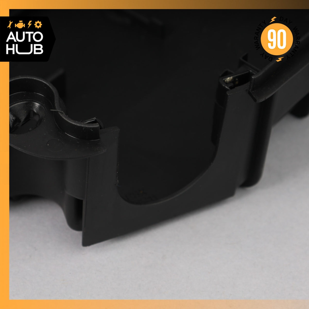 04-19 Maserati Quattroporte M139 Engine Fusebox Control Module Bay Cover OEM - photo 8