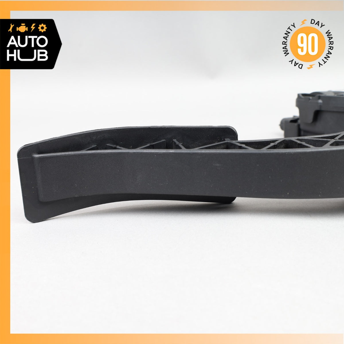 Porsche Macan 95B Gas Accelerator Pedal 8K1723523A OEM - photo 15