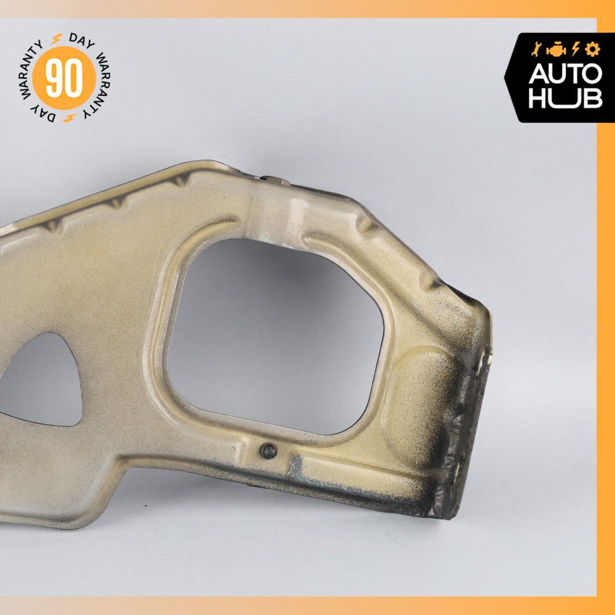 03-08 Maserati Quattroporte M139 Front Right Side Headlight Support Bracket OEM - photo 3
