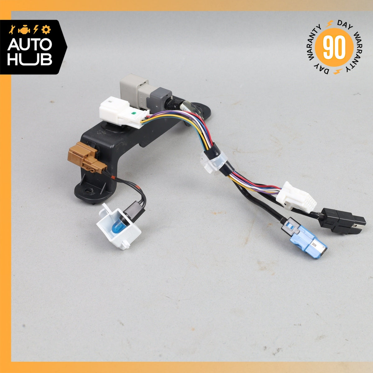 17-19 Infiniti Q60 Center Console Socket USB Port Wire Harness OEM 71k - photo 10