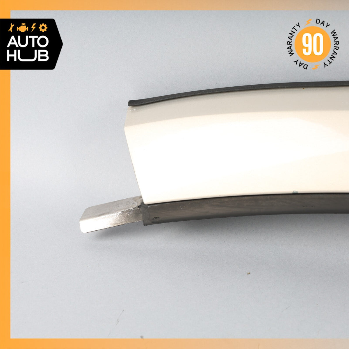 04-09 Cadillac XLR Front Right Side Windshield A Pillar Molding Cover OEM - photo 2