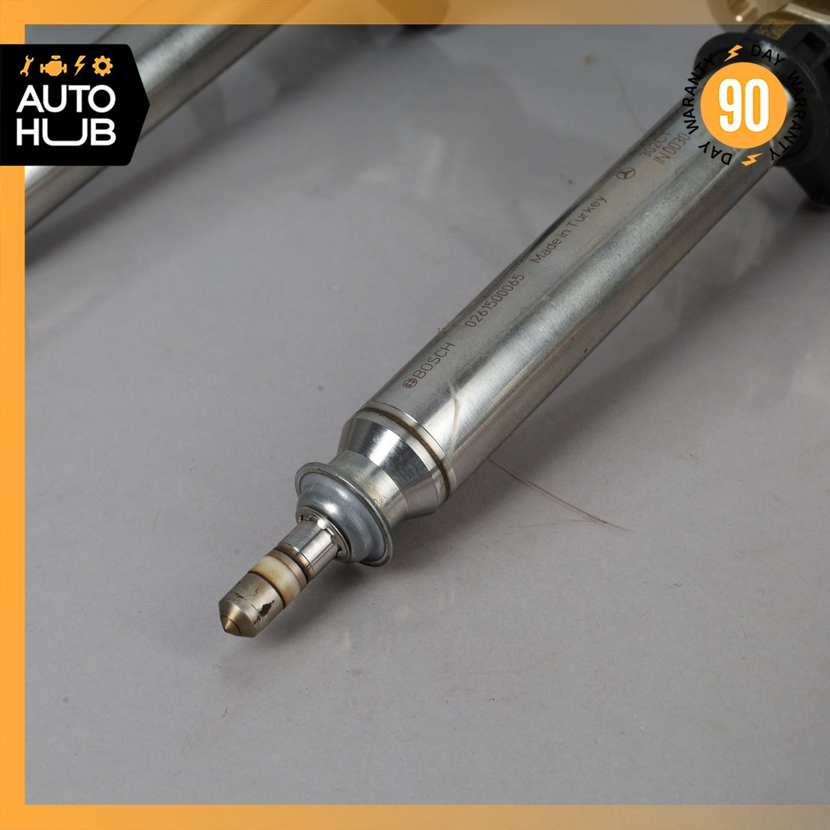 Mercedes W222 S550 CL550 Fuel Injection Rail Line w/ Injectors Left Side OEM - photo 4