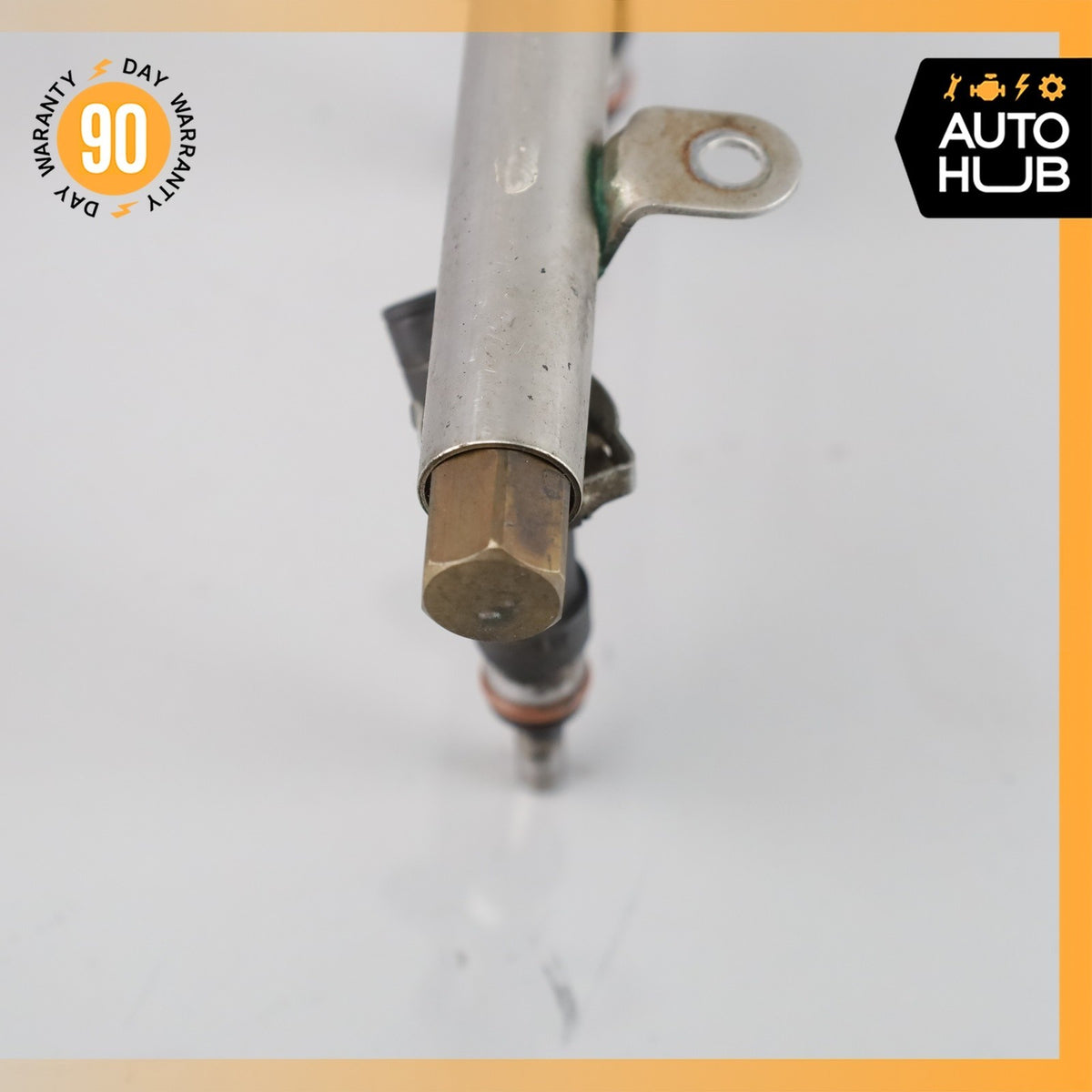 Mercedes W211 E63 SL63 CL63 AMG Engine Fuel Injector Rail w/ Injectors OEM - photo 17