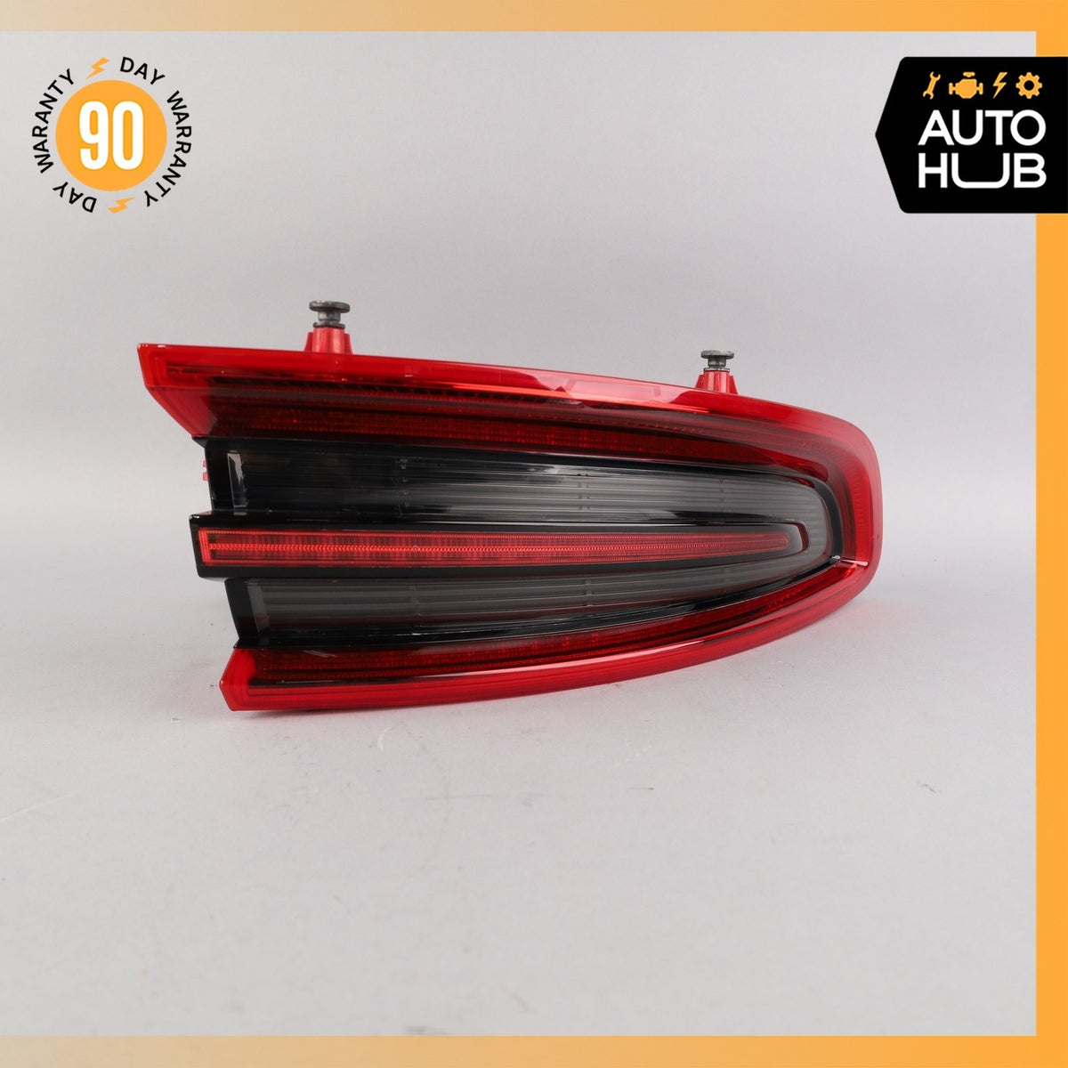 15-18 Porsche Macan 95B S GTS Left Side Outer Tail Light Lamp 95B945095E OEM - photo 4