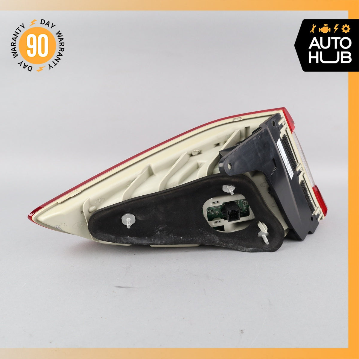 08-12 Maserati GranTurismo M145 Right Side Outer Tail Light Lamp 234380 OEM 74k - photo 10