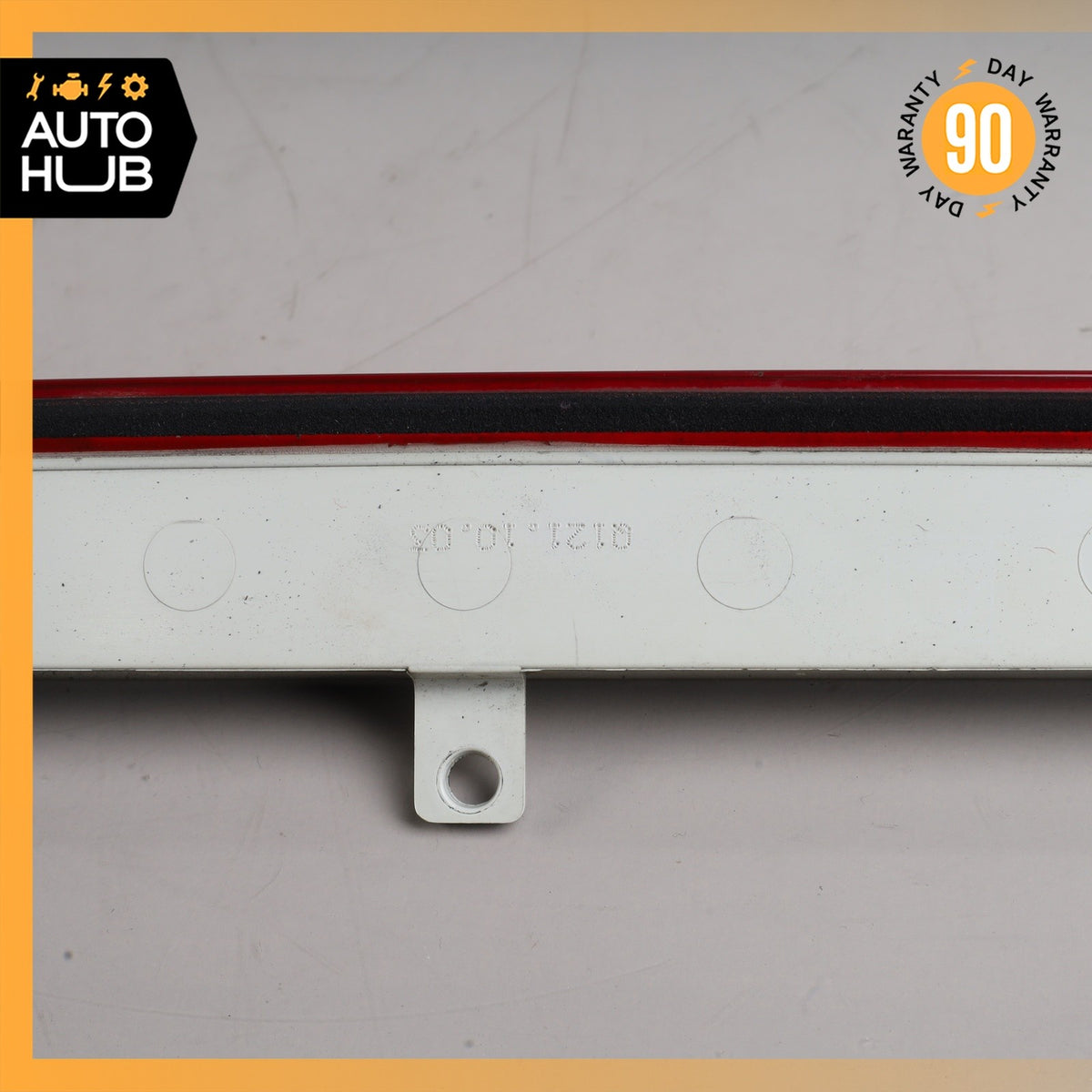 03-06 Mercedes W211 E320 E500 Wagon Hatch Lift Gate Third 3rd Brake Light OEM - photo 7