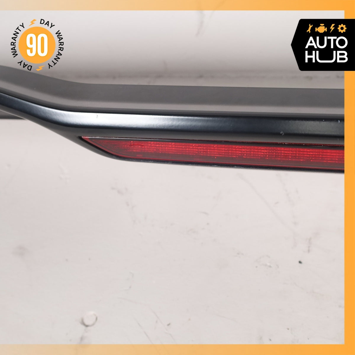 2011 Porsche Cayenne 958 S Trunk Lid Molding Trim Spoiler Wing OEM - photo 16