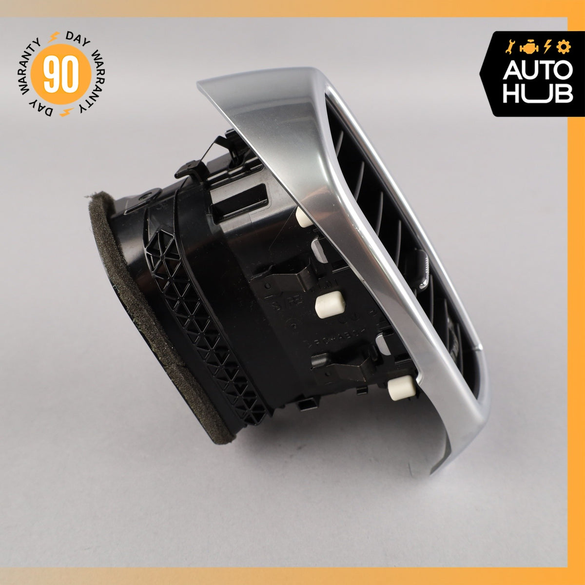 11-18 Porsche Cayenne 958 Dash AC A/C Air Vent Grill Right 7P5819704C OEM - photo 4
