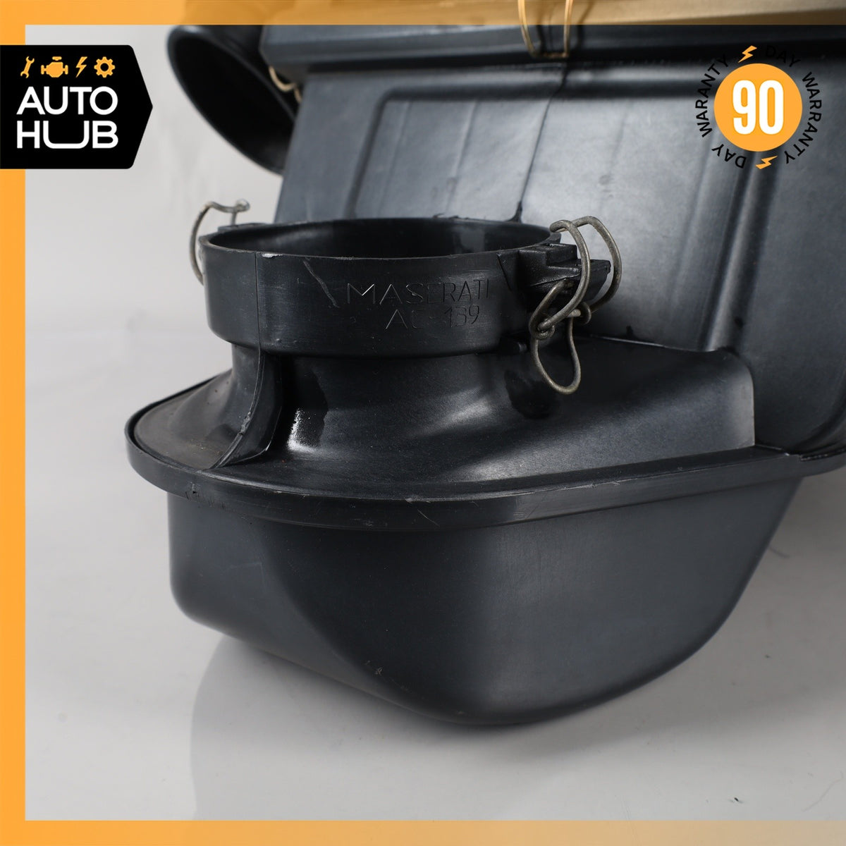 05-07 Maserati Quattroporte M139 F1 Air Intake Cleaner Filter Housing Box OEM - photo 3