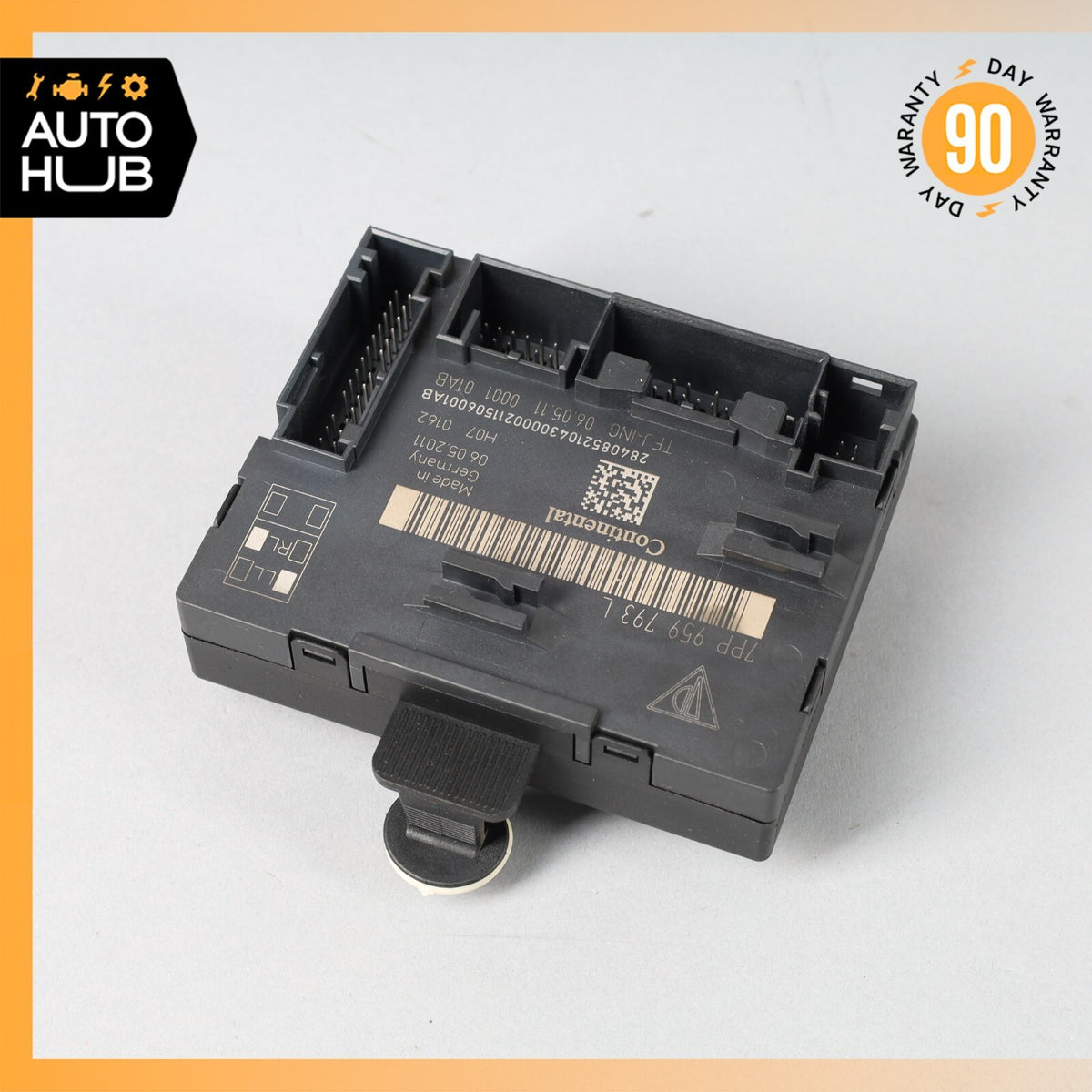 2011 Porsche Cayenne 958 Front Left Driver Side Door Control Module OEM - photo 2