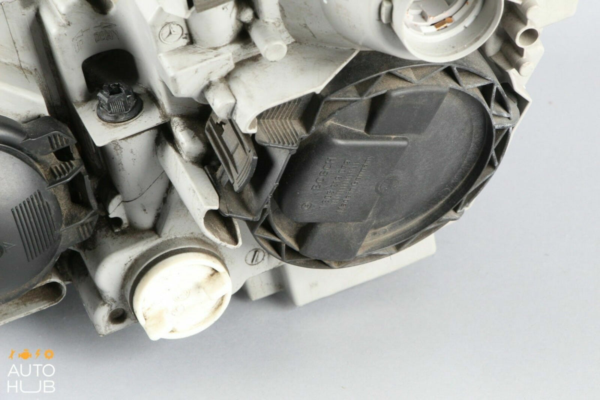 01-04 Mercedes W203 C320 C32 AMG Right Side Headlight Head Lamp Halogen OEM - photo 10
