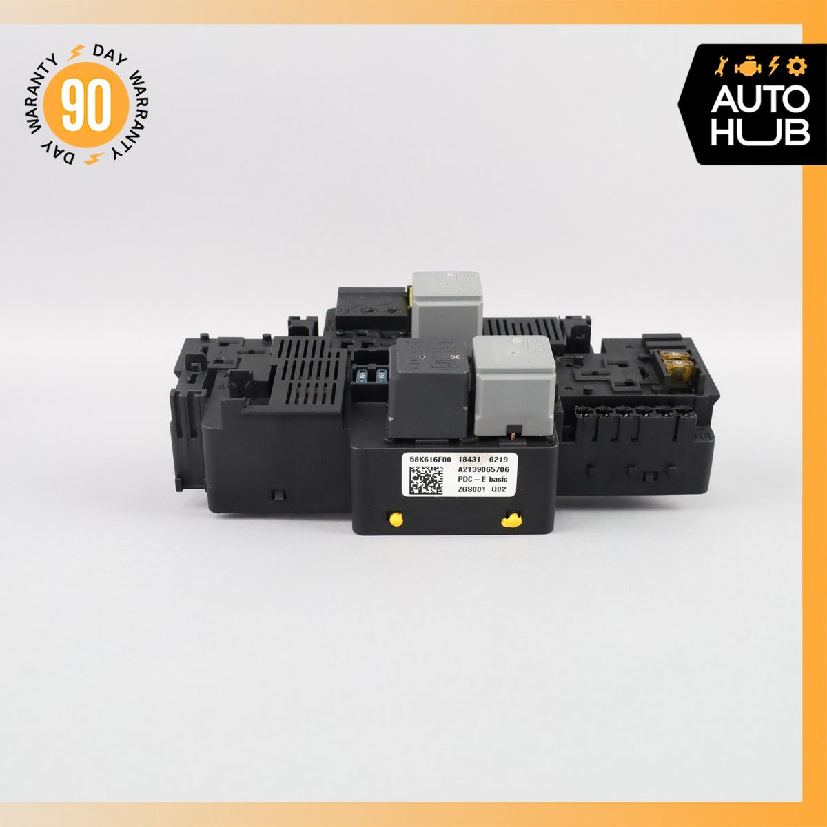 17-23 Mercedes W213 E300 C43 AMG GLC300 Front Engine Fuse Box Relay OEM - photo 4