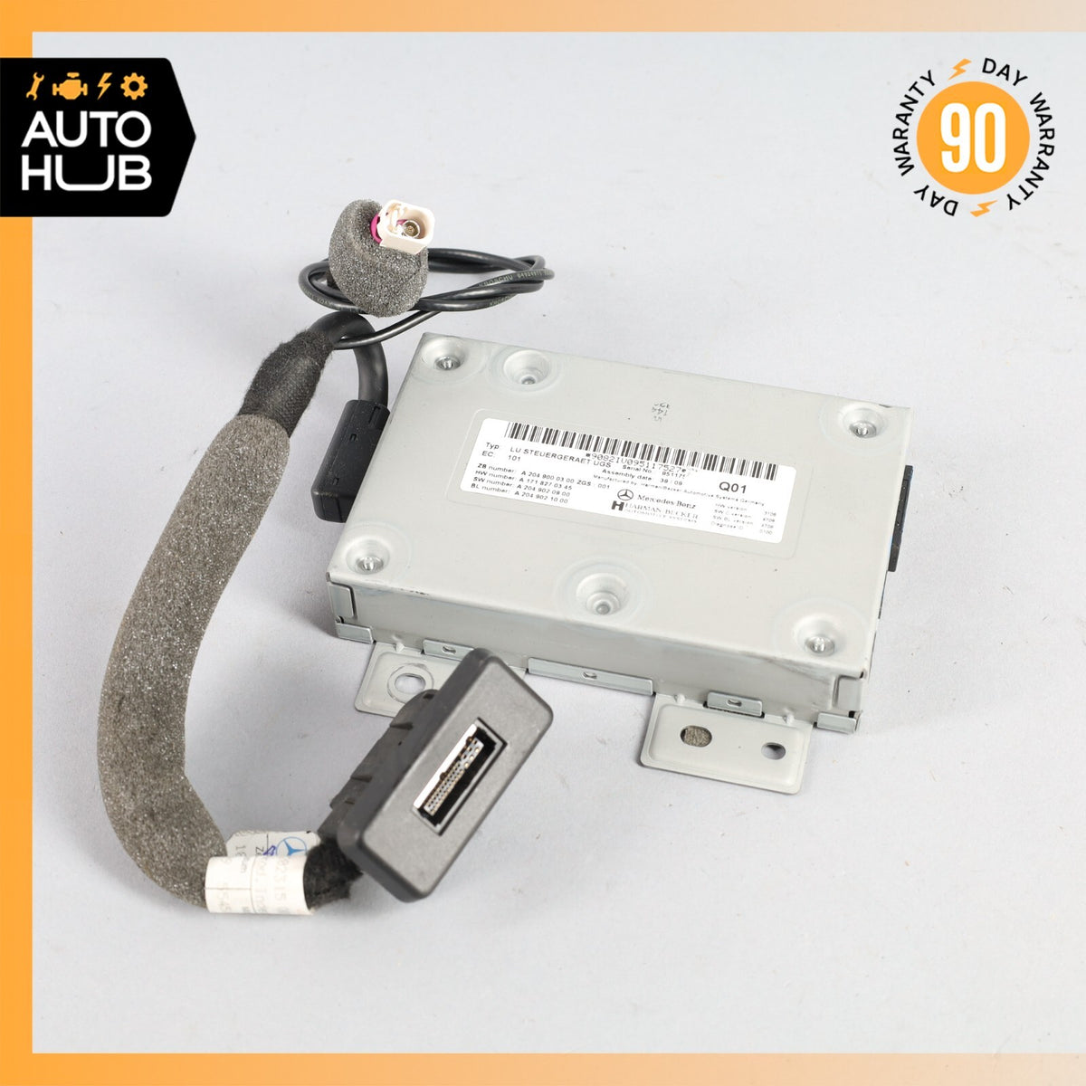 Mercedes X164 GL550 CLS550 Communication Interface Module 2049000300 OEM - photo 2