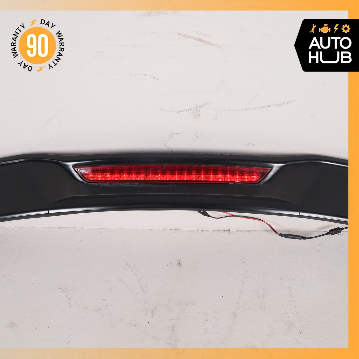 2011 Porsche Cayenne 958 S Trunk Lid Molding Trim Spoiler Wing OEM - photo 3