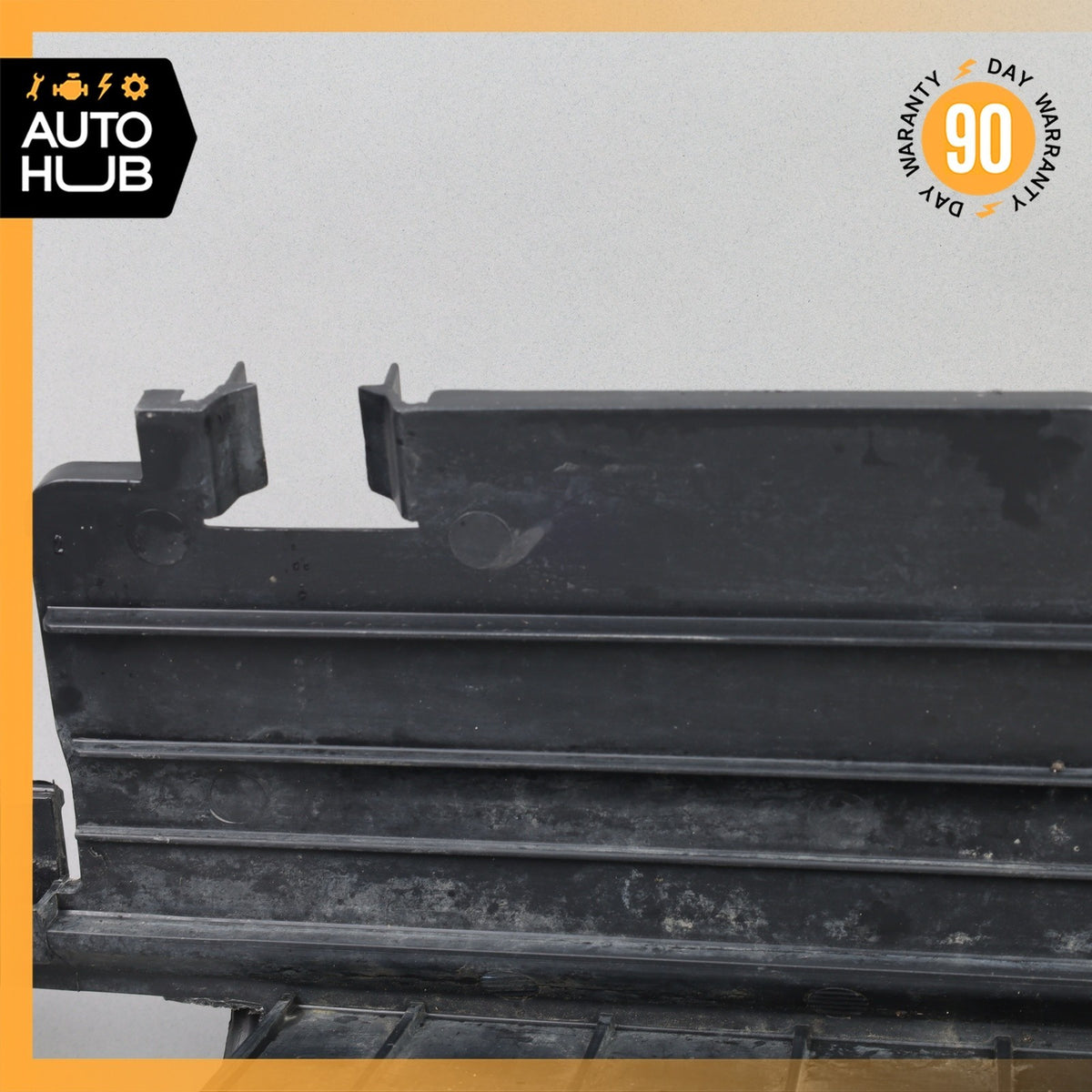 Mercedes W205 C300 Baffle Air Duct 2055050630 OEM - photo 18