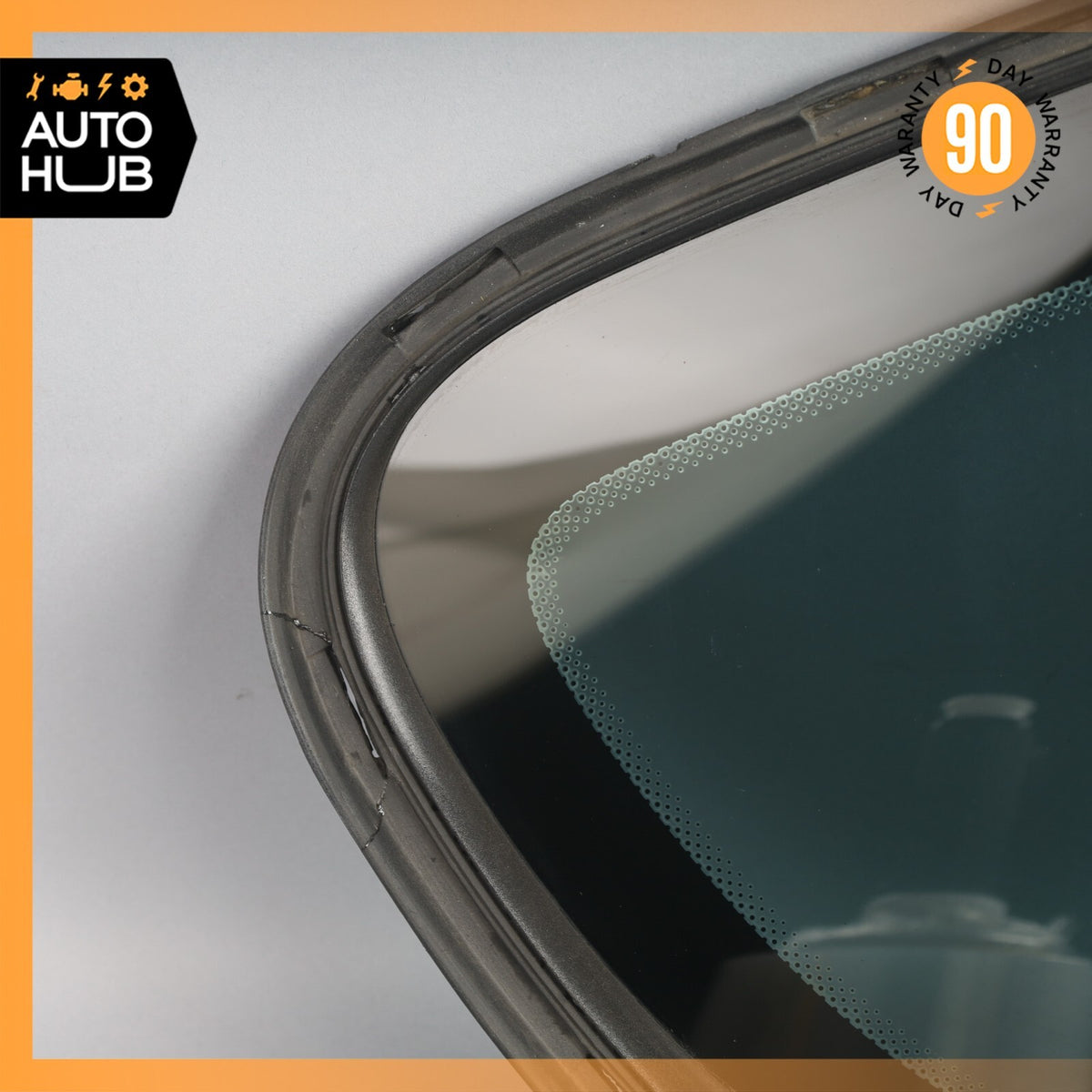 Maserati GranTurismo M145 Coupe Rear Right Side Quarter Window Glass OEM - photo 2
