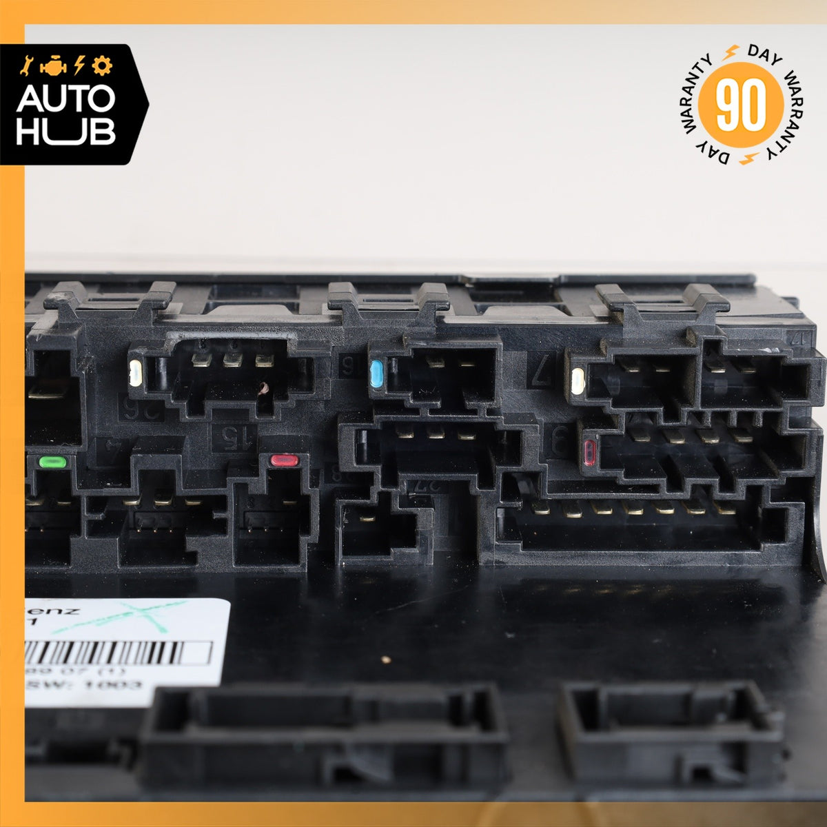 03-11 Mercedes W211 E320 E550 Rear Trunk SAM Fuse Relay ModuleBox OEM - photo 6