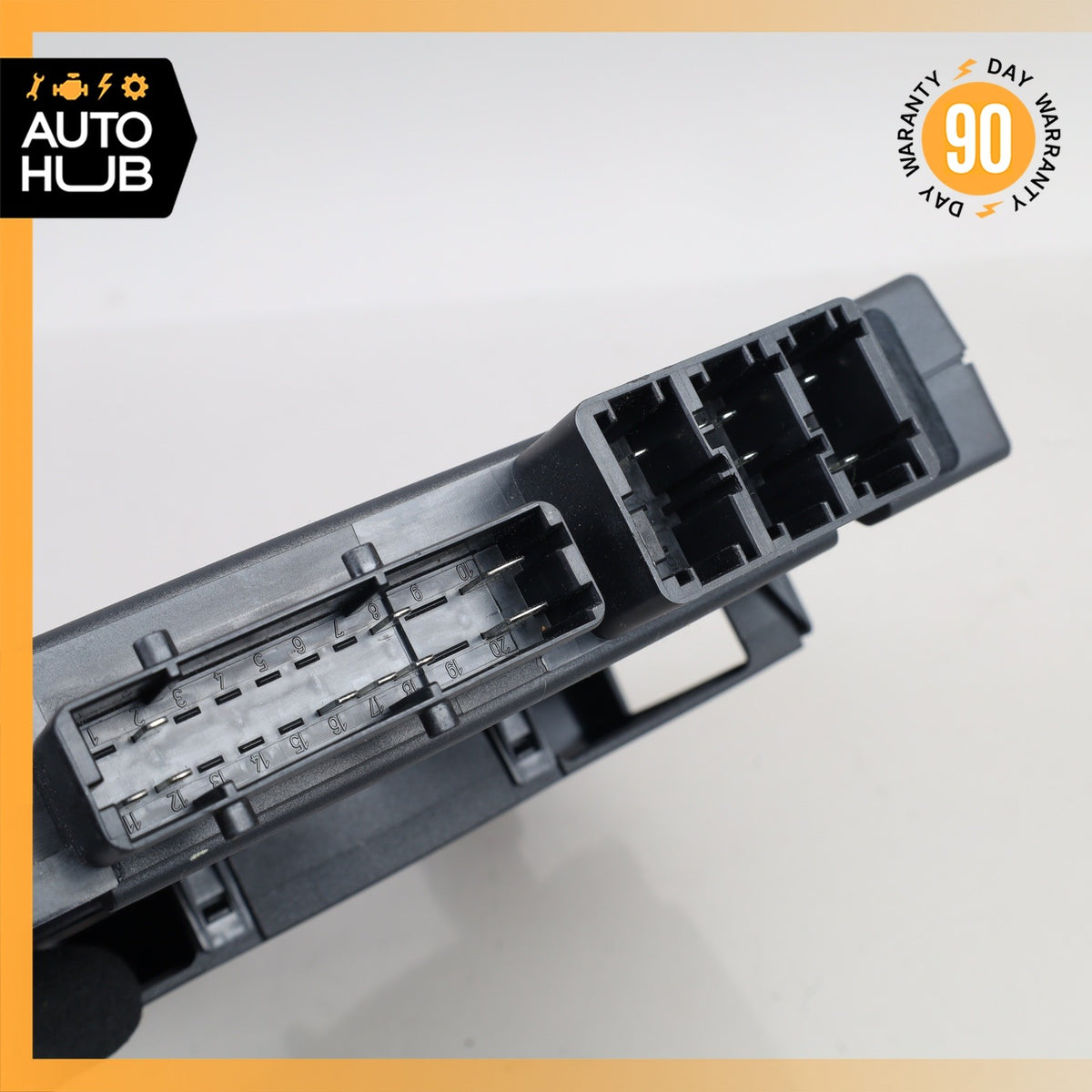 03-06 Mercedes R230 SL500 SL55 AMG Under Seat Control Module Right Side OEM - photo 6