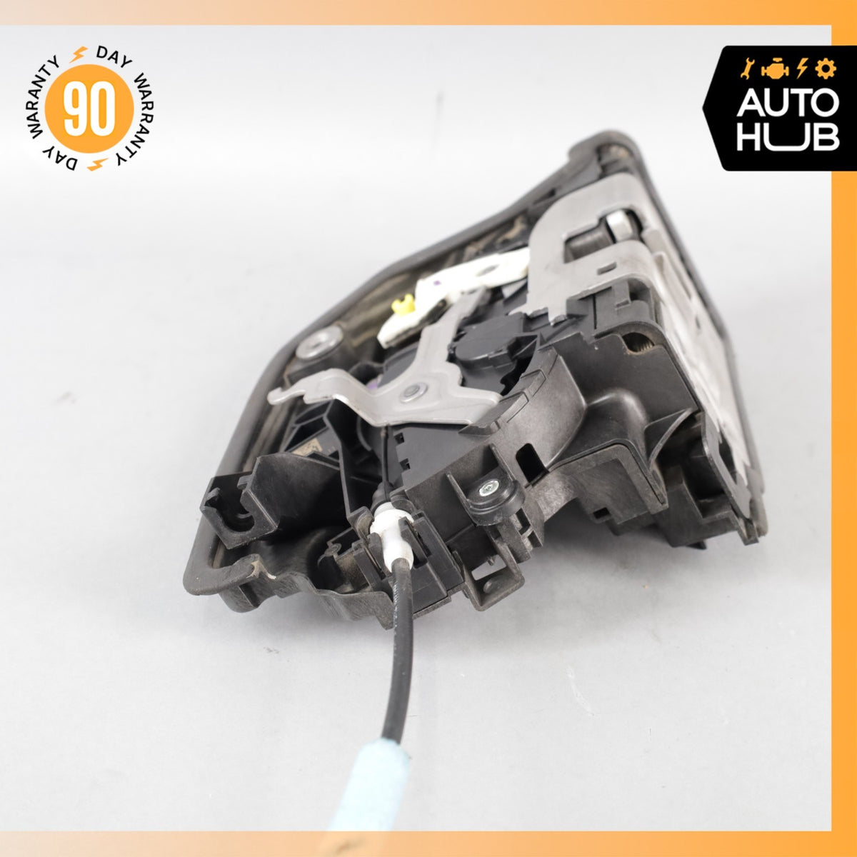 BMW i3 I01 Hybrid Front Right Passenger Side Door Lock Latch Actuator OEM - photo 7
